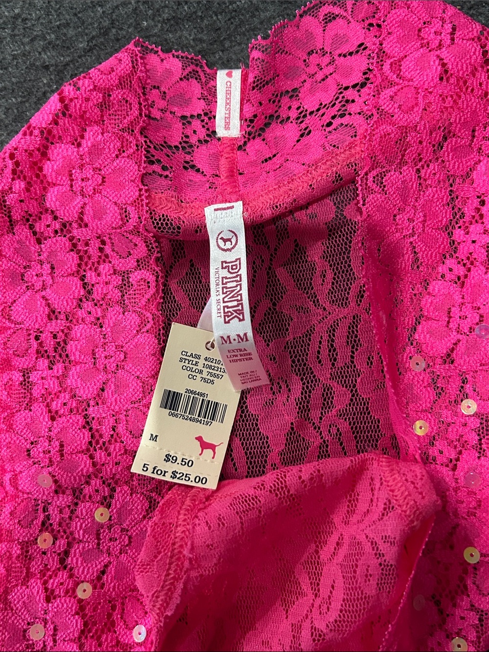 Victoria Secret - Picture 11 of 16
